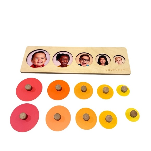 Lovevery Circle of Friends with extra pieces from Babbler Kit - Picture 1 of 2